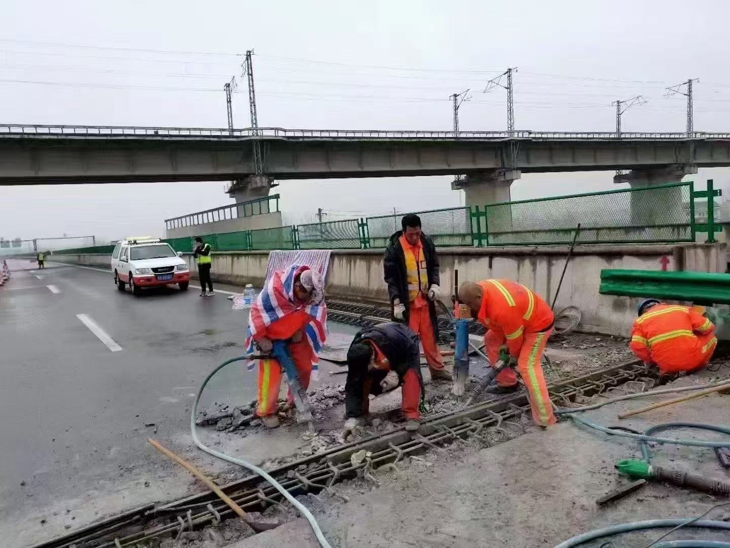 阆中桥梁伸缩缝抢修料